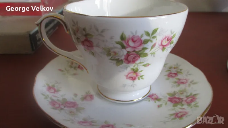 Duchess June Boquet, английски двоен сет за кафе/чай, снимка 1