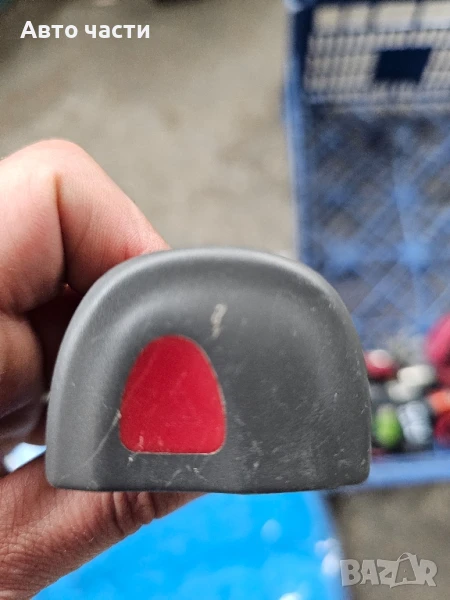 Копче аварийни светлини за RENAULT MEGANE I Grandtour (KA0/1_) 1.9 dTi (KA0N) (1999 - 2003), снимка 1