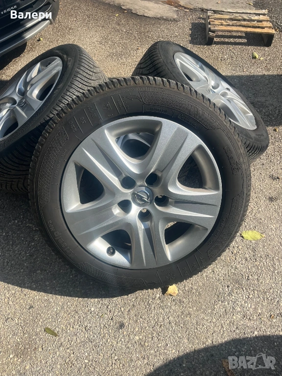 Железни джанти за Opel Insignia със оригинални тасове. , снимка 1