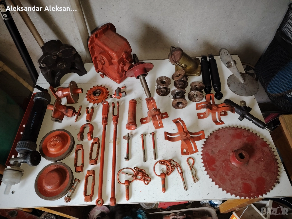 Продавам части и малко инвентар за юмз и по стари трактори, снимка 1