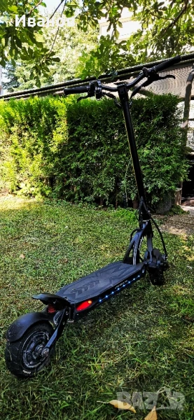 Kaabo Mantis 8 dual - Minimotors - мощен и бърз скутер - USA, снимка 1