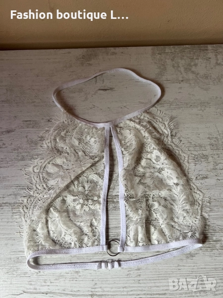 Бяло дантелено бюстие 🤍, снимка 1