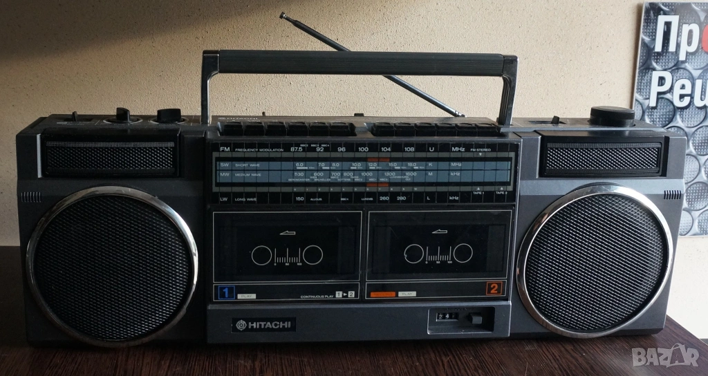 Корекомско Хитачи в перфектно състояние! Сервизиран! , снимка 1