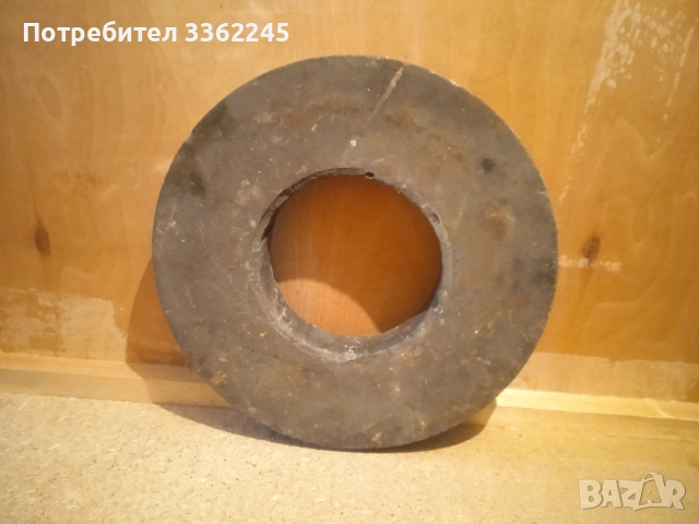 Продавам Абразивен диск голям