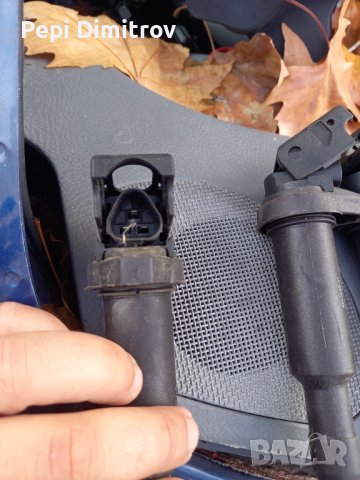 Запалителна бобина BOSCHпарт номер: 0 221 504 470 BMW citroen, снимка 2 - Части - 42877773