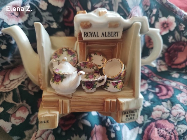 Royal Albert Old Country Roses - рядък колекционерски чайник Cardew, снимка 4 - Декорация за дома - 54107092