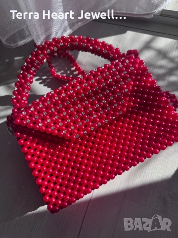 Дамска чанта от перли и кристали, снимка 7 - Чанти - 52502120