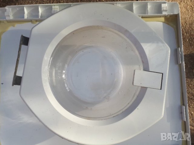 Продавам Люк за пералня за вграждане Ariston LB 12 TX, снимка 1 - Перални - 38010135