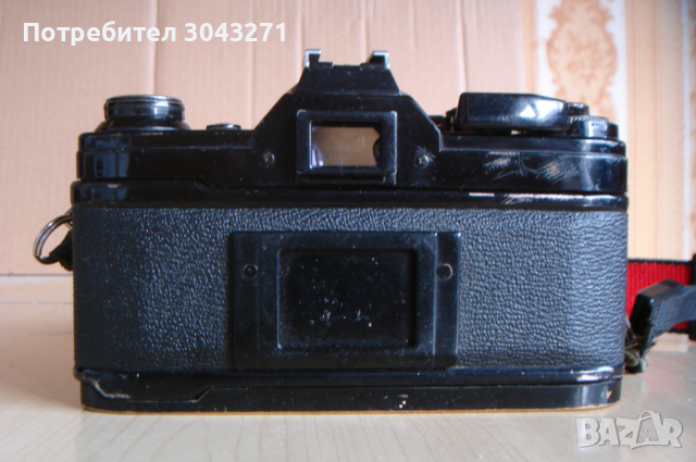 CANON AE-1 ЧЕРЕН -ЗАРЕДЕН С БАТЕРИЯ, снимка 10 - Фотоапарати - 44586932