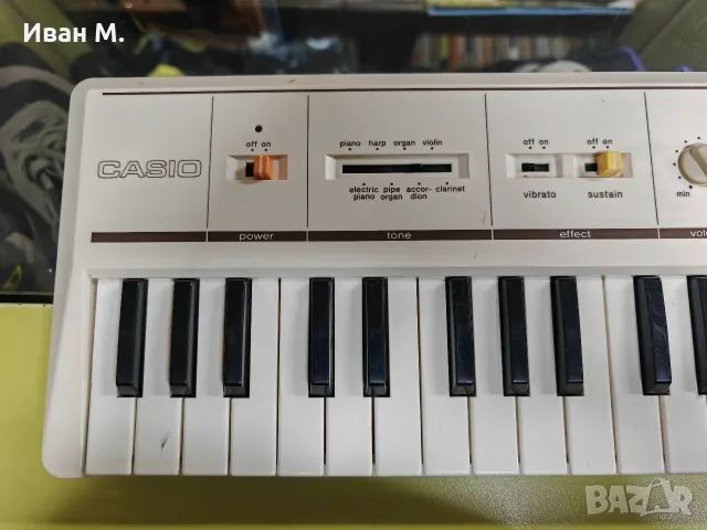 Мини синтезатор Casio Casiotone MT-11 , снимка 3 - Синтезатори - 56534765