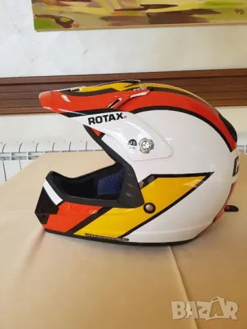 Мотокрос каска CAN AM Rotax, НАМАЛЕНА, снимка 3 - Аксесоари и консумативи - 47649034