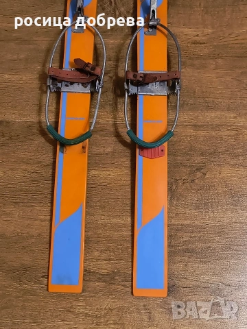 Детски ретро ски, произведени в Германия- 30 евро Дължина - 87 см Бургас, изпращам с куриер Спиди, снимка 3 - Антикварни и старинни предмети - 53331861