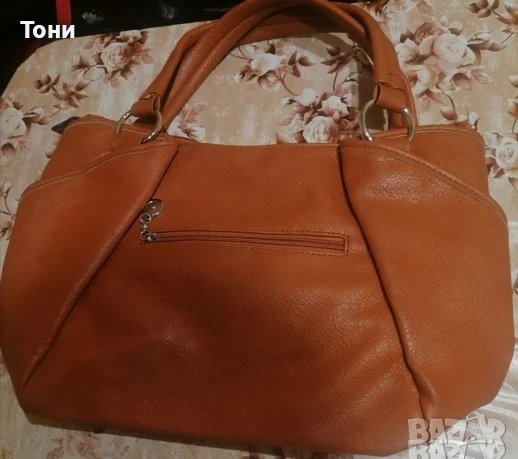 Нова Кожена Дамска Чанта с Цвете , снимка 5 - Чанти - 50691166