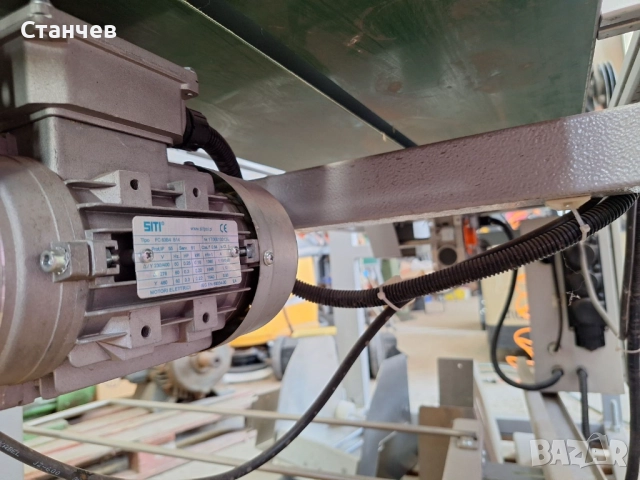 Лентов транспортьор 2 м с 2 бр.редуктора и 2 бр честотно Неизползван, снимка 6 - Други машини и части - 50916011