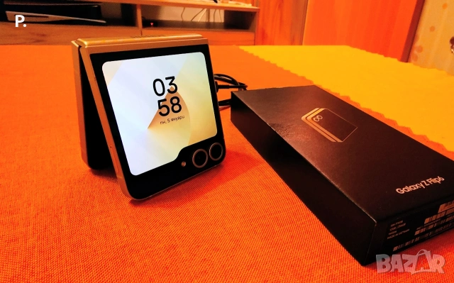Samsung Galaxy Z Flip6 / 256GB / 5G / 12GB RAM /  Гаранция !!!, снимка 2 - Samsung - 53251772