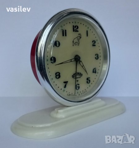 Ретро механичен будилник Дружба , снимка 4 - Антикварни и старинни предмети - 42141009