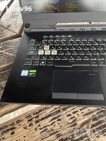 Asus rog strix G15 , снимка 4 - Лаптопи за игри - 54065101