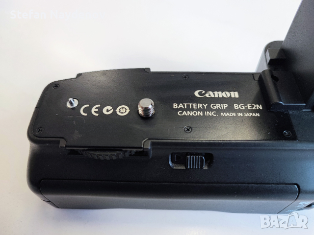 Canon BG-E2N Battery Grip, снимка 4 - Батерии, зарядни - 44558535