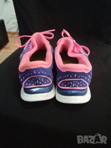 Nike Free Run 3.0 V4 Deep Royal Blue Pink, снимка 3 - Маратонки - 31088920