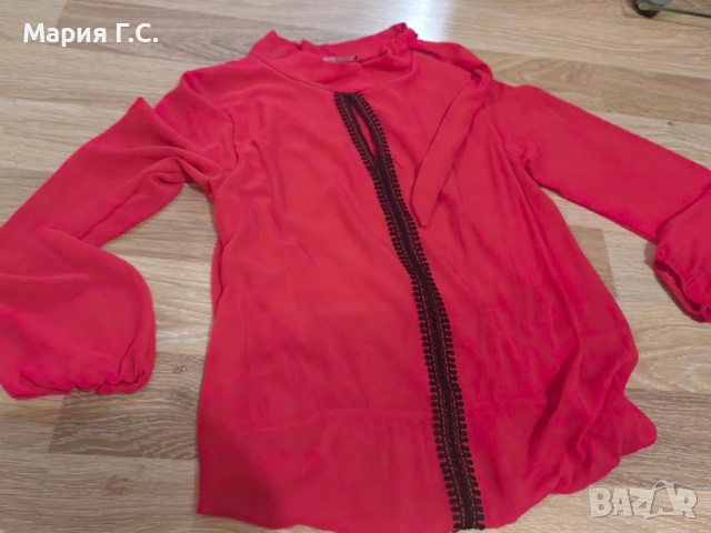 Елегантна червена блуза