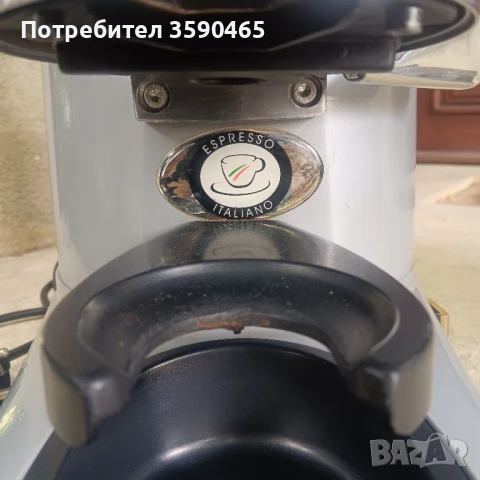 Професионална кафемелачка, снимка 7 - Кафе машини - 50456009