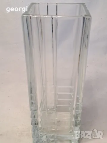 масивна стъклена квадратна ваза  6/3, снимка 2 - Вази - 49272144