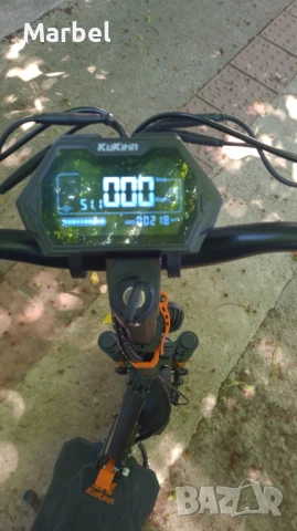 Тротинетка M5 Pro, снимка 4 - Скейтборд, ховърборд, уейвборд - 50623576