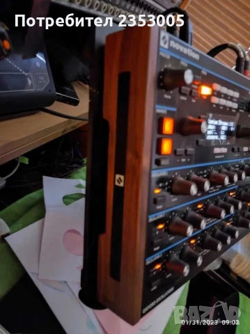 Продавам синтезатор NOVATION Peak