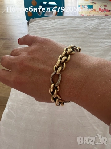 Златна гривна на Косак 14 каратово жълто и бяло злато с масивна закопчалка.Подходяща за жени и мъже, снимка 5 - Гривни - 54146360