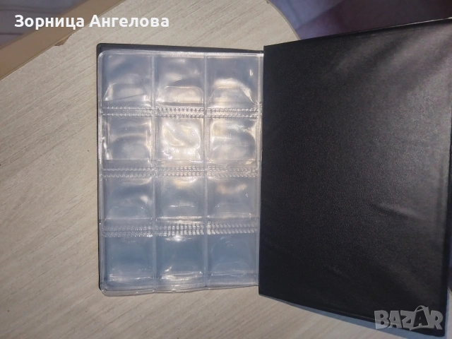 Класьор за монети джобен за 144 броя , снимка 2 - Нумизматика и бонистика - 53137458