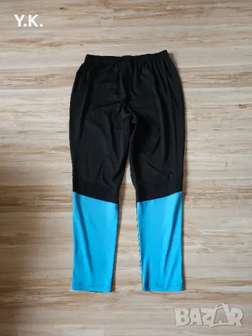 Оригинално мъжко долнище Under Armour x AZ Alkmaar / Season 16-17 (Training), снимка 2 - Спортни дрехи, екипи - 49540056