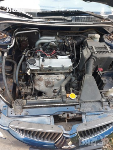 Mitsubishi Lancer 1.6 i на части!, снимка 2 - Автомобили и джипове - 38043358