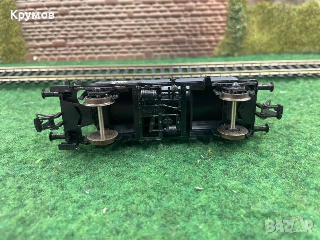 Вагон товарен цистерна 2-осен HO 1:87 влак ЖП модел, снимка 4 - Колекции - 54010153