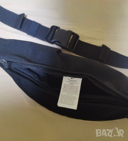 Nike чантичка Heritage, снимка 3 - Чанти - 42822732