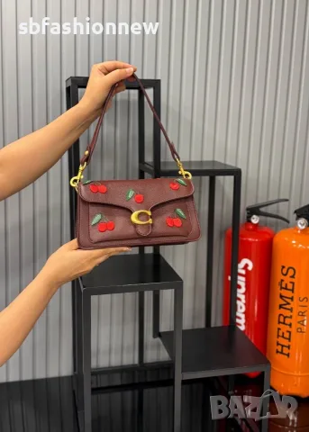 Coach cherry bag, снимка 5 - Чанти - 55756820