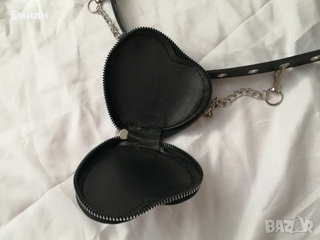 Комплект дамски кожен колан и чантичка сърце , снимка 14 - Колани - 51075547