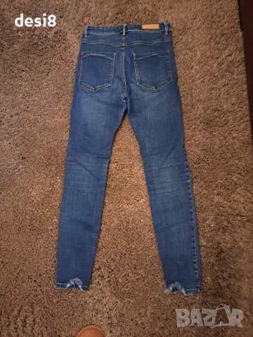 Дамски дънки Bershka и Stradivarius, снимка 2 - Дънки - 42552388