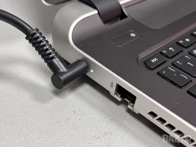 *За части* Лаптоп HP Pavilion 15-p052su + Зарядно + Чанта, снимка 6 - Части за лаптопи - 56008660