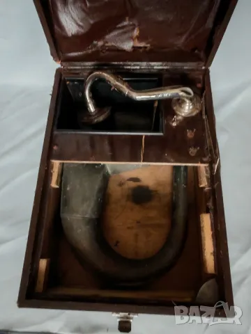 Стар, винтидж грамофон THORENS, Швейцария. , снимка 2 - Грамофони - 49760990