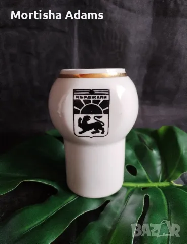 Колекционерска вазичка