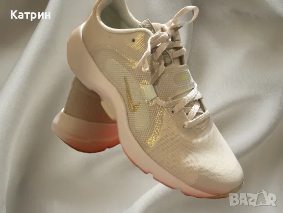 Nike 38.5 (64,90 euro) Златни Маратонки за Спорт или Ежедневие