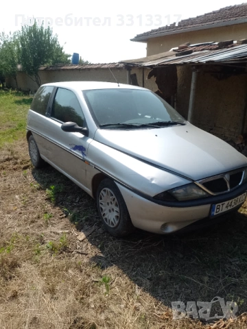 Продавам Ланчия Y 1.1 1998г. бензин газ, снимка 4 - Автомобили и джипове - 53883864