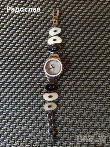 дамски часовник Swatch