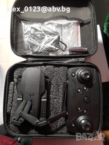 Сгъваем дрон Е88, снимка 5 - Дронове и аксесоари - 52895563