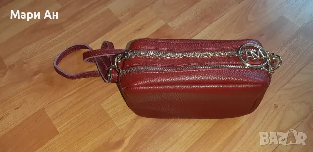 Кожена чантичка в бордо