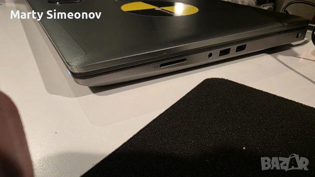 Dell Precision 7750 32GB RAM I7-10850H 1TB SSD, снимка 3 - Лаптопи за игри - 54219945