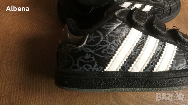 Adidas Размер EUR 21 / UK 5K детски естествена кожа 19-13-S, снимка 3 - Детски маратонки - 39567919