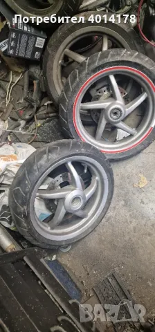 aprilia sr 50 на части , снимка 6 - Мотоциклети и мототехника - 47423416