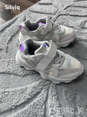 Детски обувки за момиче 