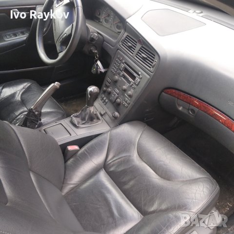 Volvo V70, на части ,2.5 дизел, снимка 4 - Автомобили и джипове - 42233528